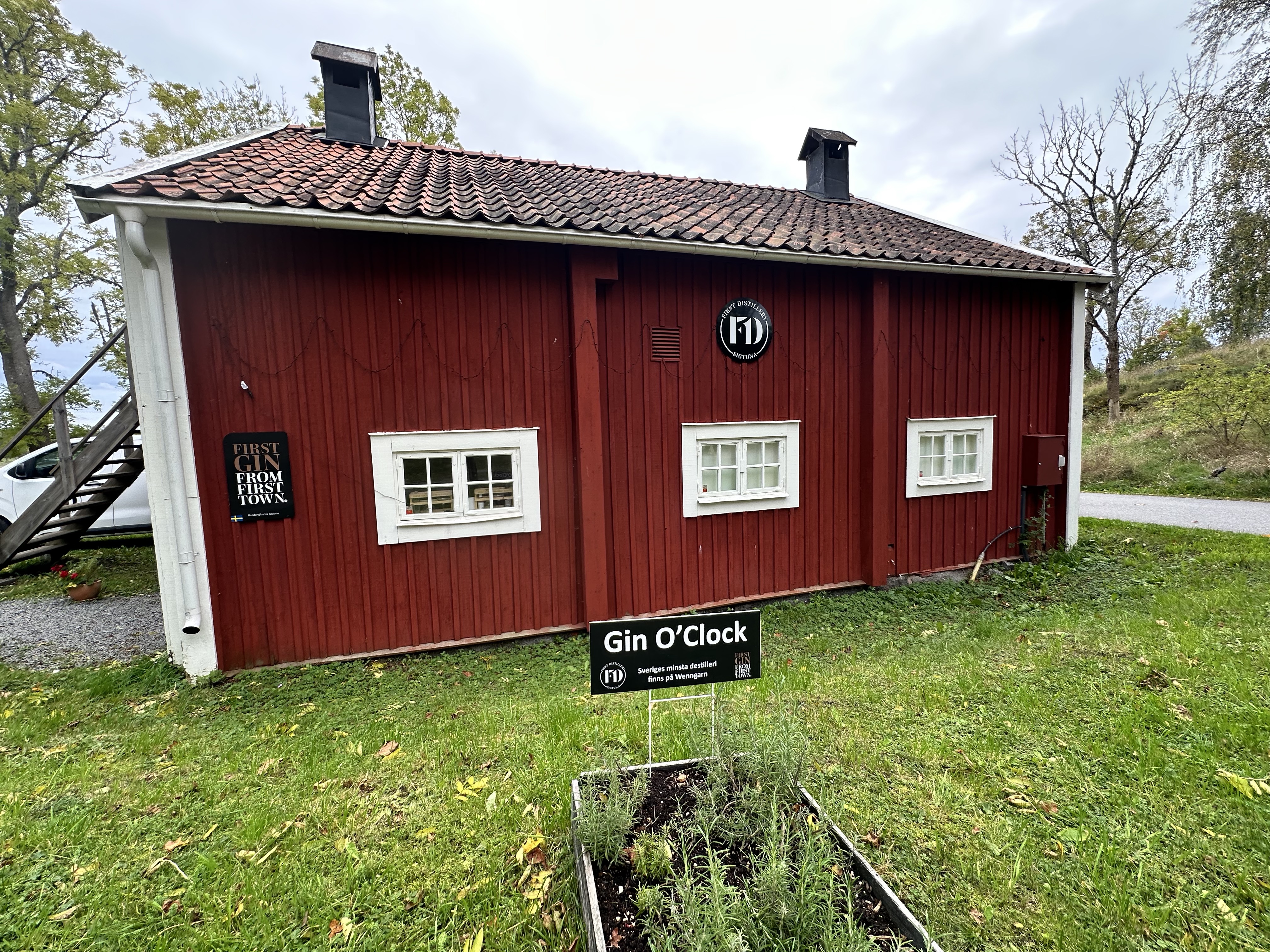 0FC26582-89F9-4ADF-951D-24D3718439B5